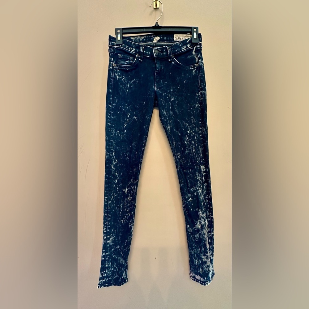 rag & bone Blue Skinny Jeans w/ White Splatter Design Size 26